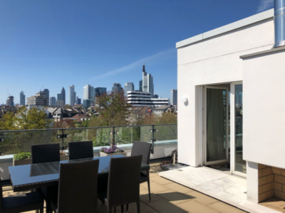 Schöne Penthous Wohnung in Frankfurt