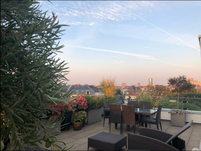 Schöne Penthous Wohnung in Frankfurt